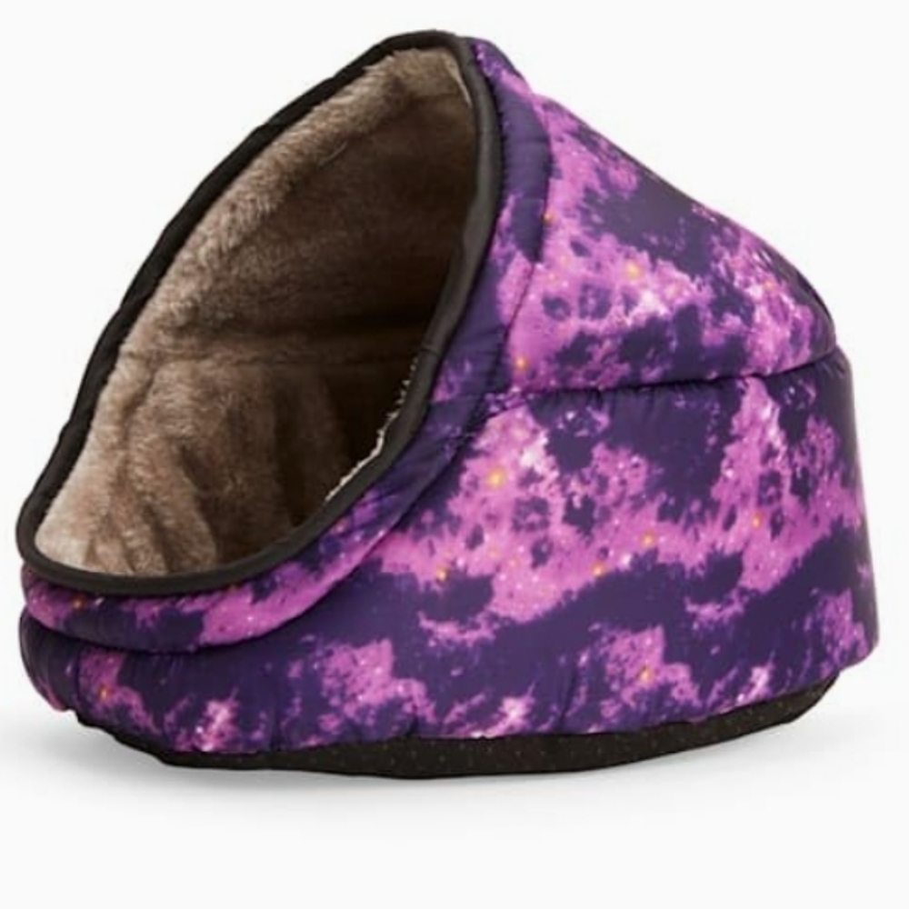 Cozy Purple Pet Cave Bed